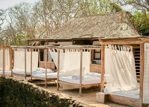 PASADÍA MANGATA BEACH CLUB