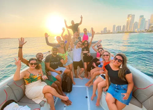 Tour Bahía en Cartagena en Lancha Deportiva