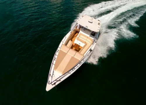 LANCHA ZENITH DE 46FT
