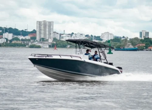 LANCHA SHAMMAH DE 33FT